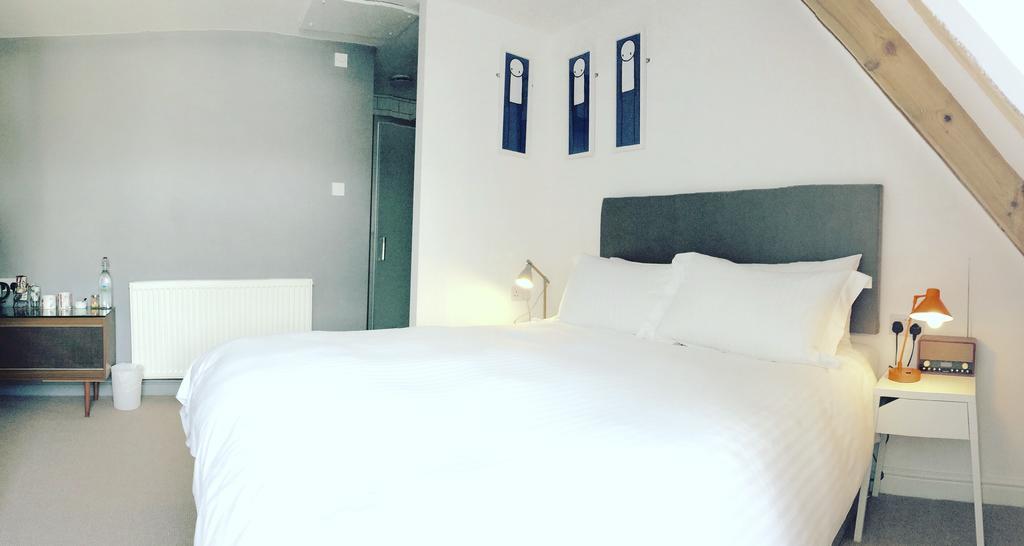 The Blue Door Bed & Breakfast New Quay Exterior foto